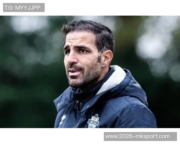 加斯佩里尼称法布雷加斯为科莫带来独特战术风格与比赛气质提升