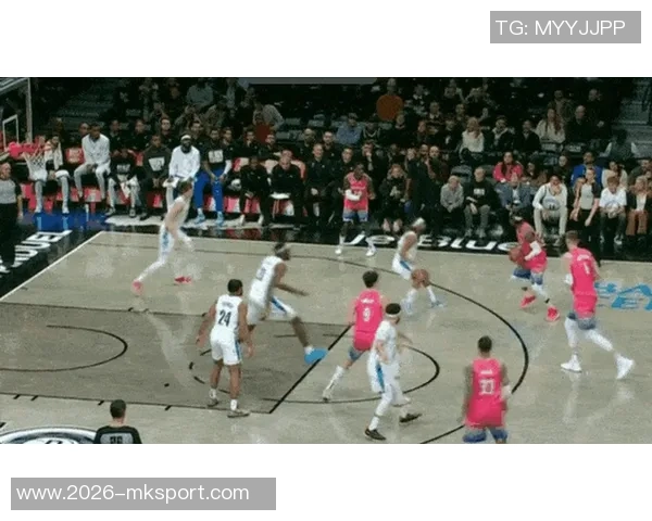 奇才主场对阵篮网现场观众稀少上座率惨淡引发关注