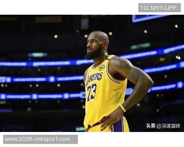 岁月无情勒布朗的坚持与挑战展现出运动员的真实面貌